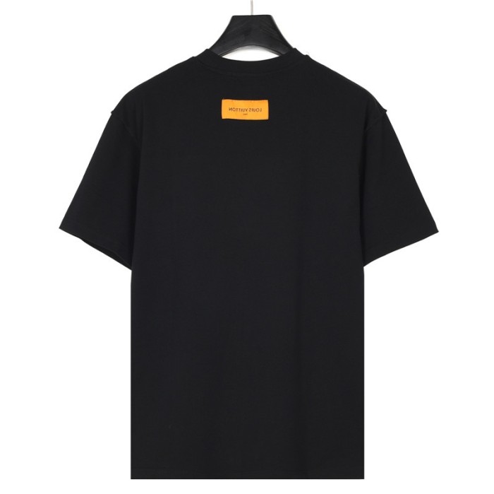 Clothes Louis Vuitton 391