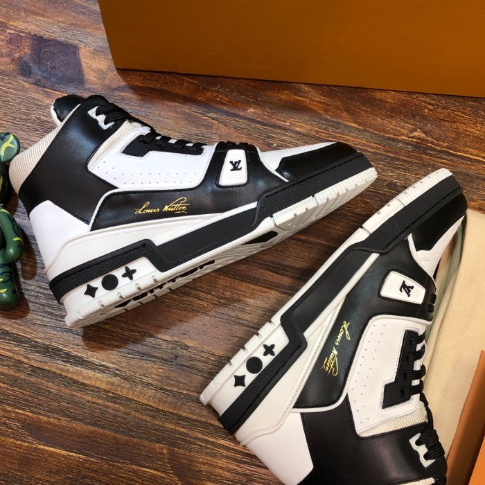 Louis Vuitton Trainer Sneakers 27