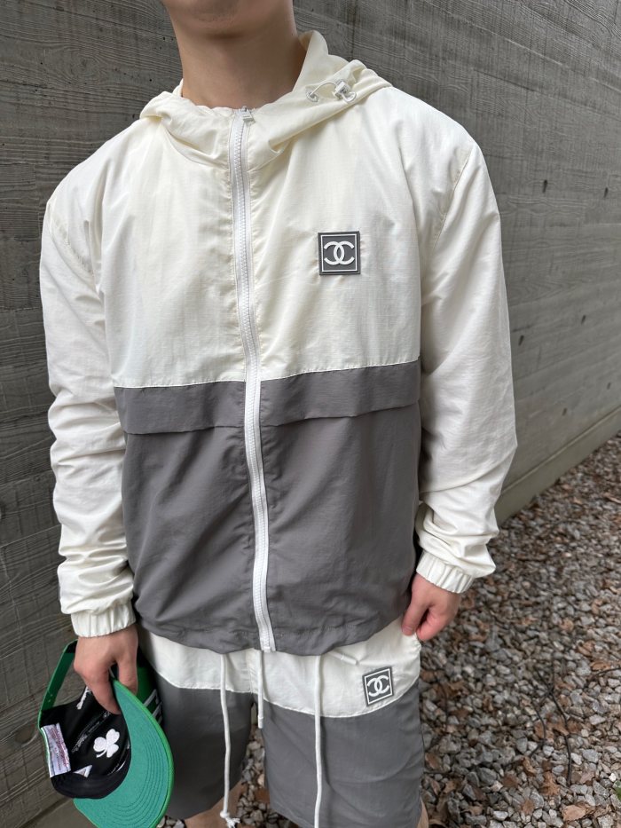 Clothes CHANEL 25