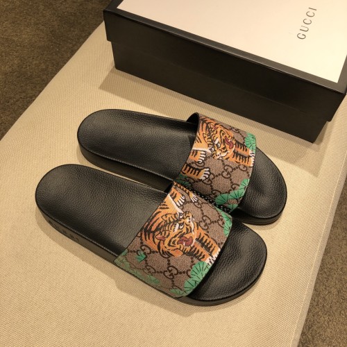 Gucci Slippers 37