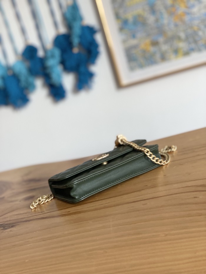 Handbag Chanel 81224 size 16 cm