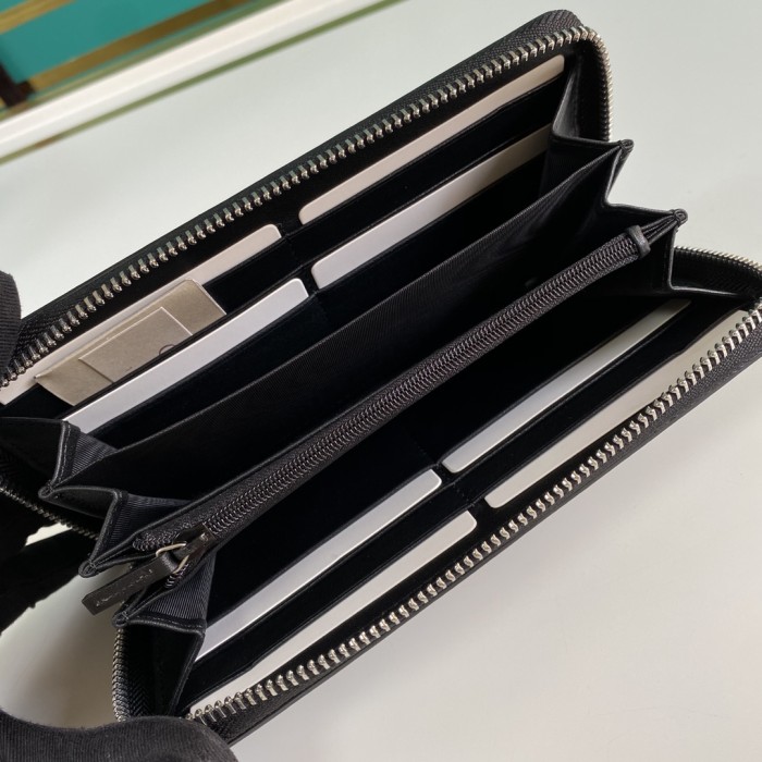 Handbag Gucci 451273 size 19*10.5*2.5 cm