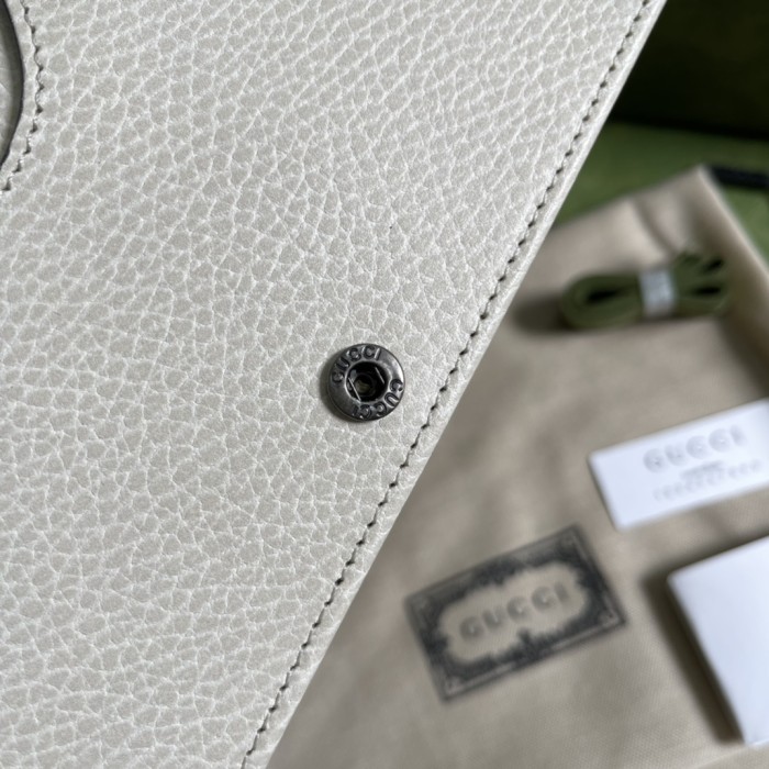 Handbag Gucci 497985 size 20*12.5*4 cm