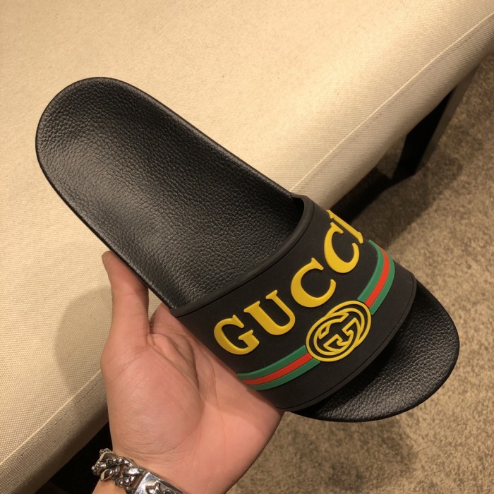 Gucci Slippers 46