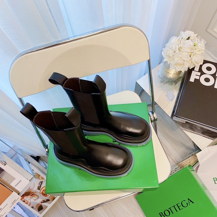 Bottega Veneta Boots 32