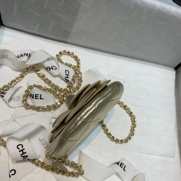 Handbag Chanel 82121 size 11 11 2 cm