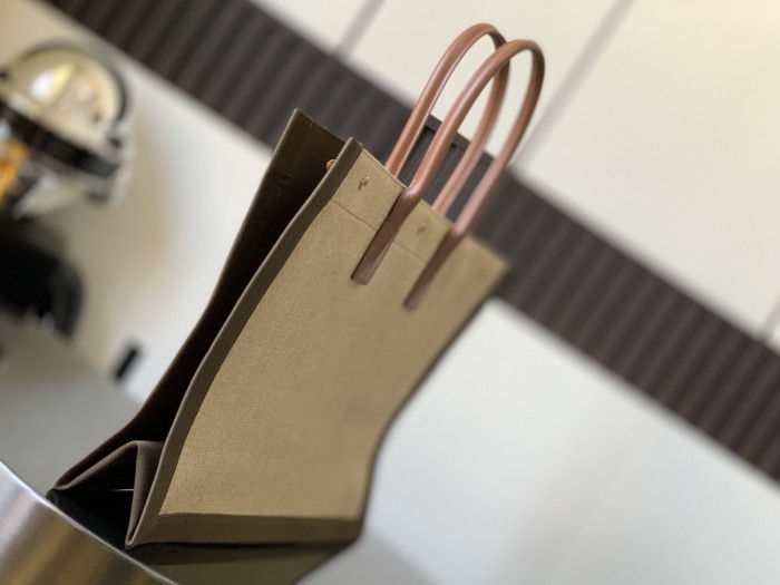 Handbags SAINT LAURENT 509415 size 48x36x16 cm