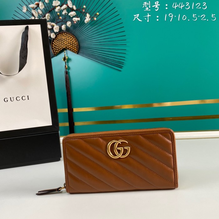 Handbag Gucci 443123 size 19*10.5*2.5 cm