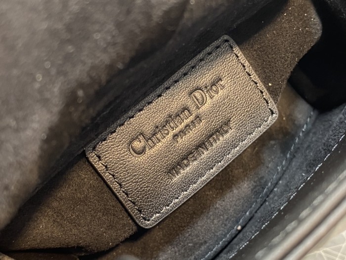 Handbag Dior size 12*10*5 cm