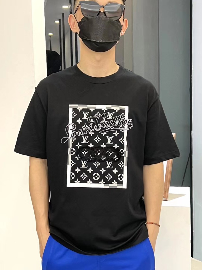 Clothes Louis Vuitton 78