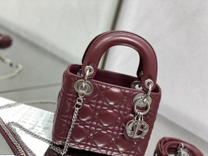 Handbag Dior size 17 cm