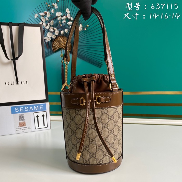 Handbag Gucci 637115 size 14*16*14 cm