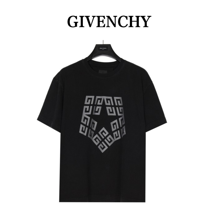 Clothes Givenchy 114