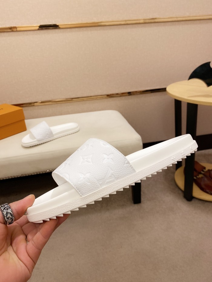 Louis Vuitton Slipper 14