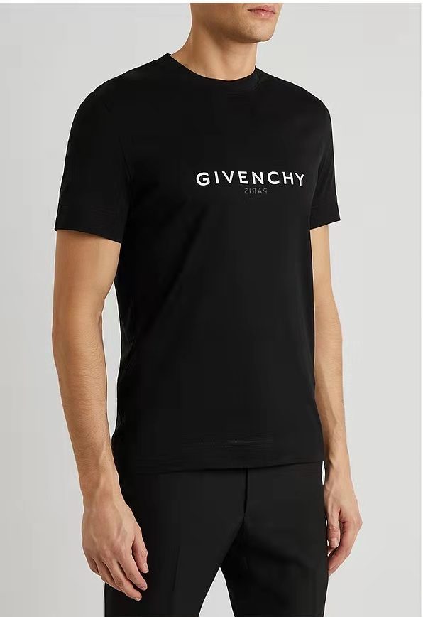 Clothes Givenchy 16