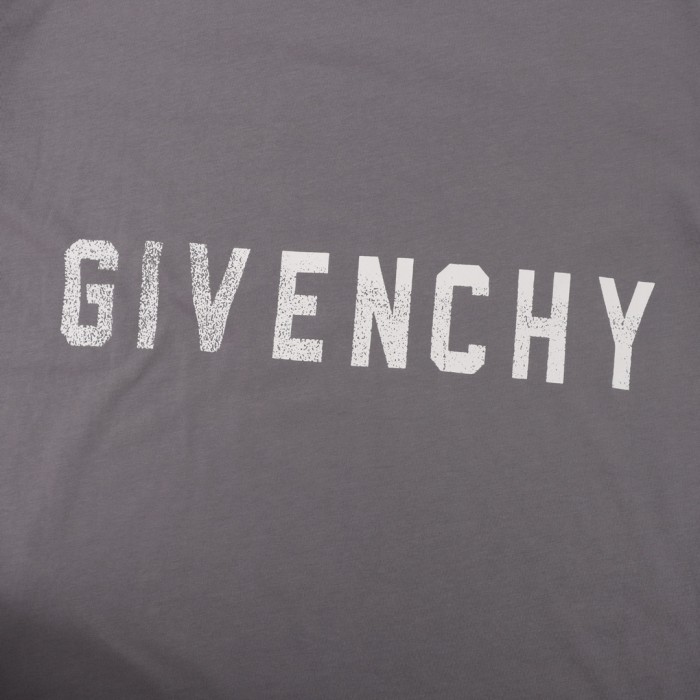 Clothes Givenchy 91