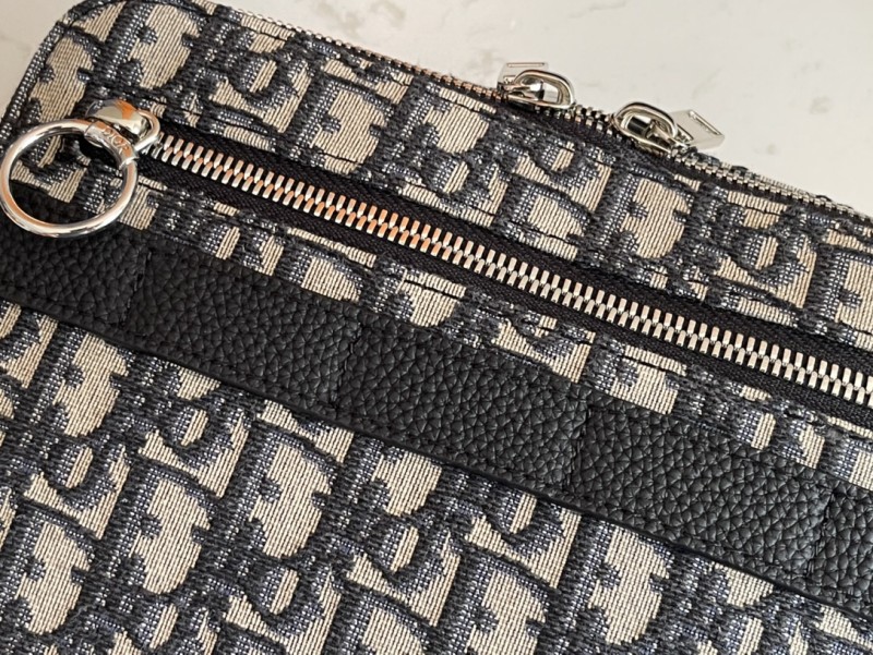 Handbag Dior size 22x15x5 cm