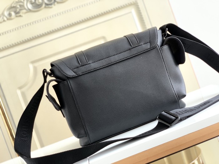 Handbag Louis Vuitton M58476 size 25 x 29 x 9 cm