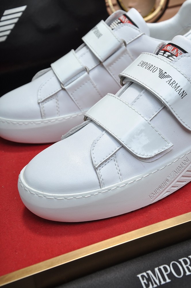 Armani Low Top Sneaker 33