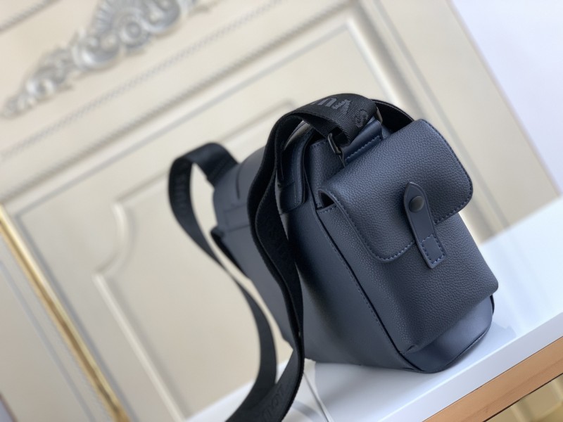 Handbag Louis Vuitton M58476 size 25 x 29 x 9 cm