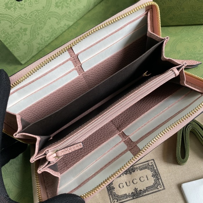 Handbag Gucci 456117 size 19*10*3.5 cm