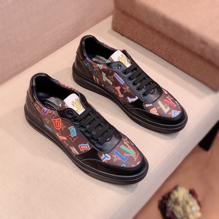 Louis Vuitton Low Top sneaker 87