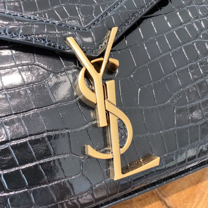 Handbags SAINT LAURENT 602716 size 20x16x7.5 cm