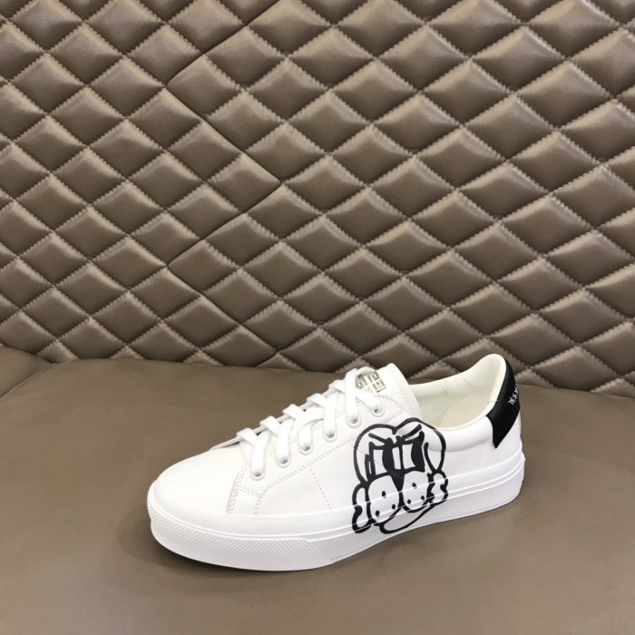 Givenchy Urban Street Logo-print Leather Sneakers 46