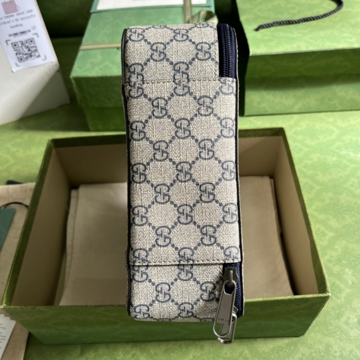 Handbag Gucci 726661 size 22*8*19.5 cm