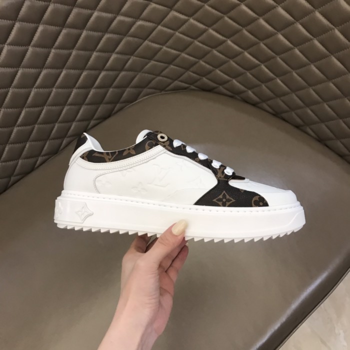 Louis Vuitton Low Top sneaker 78