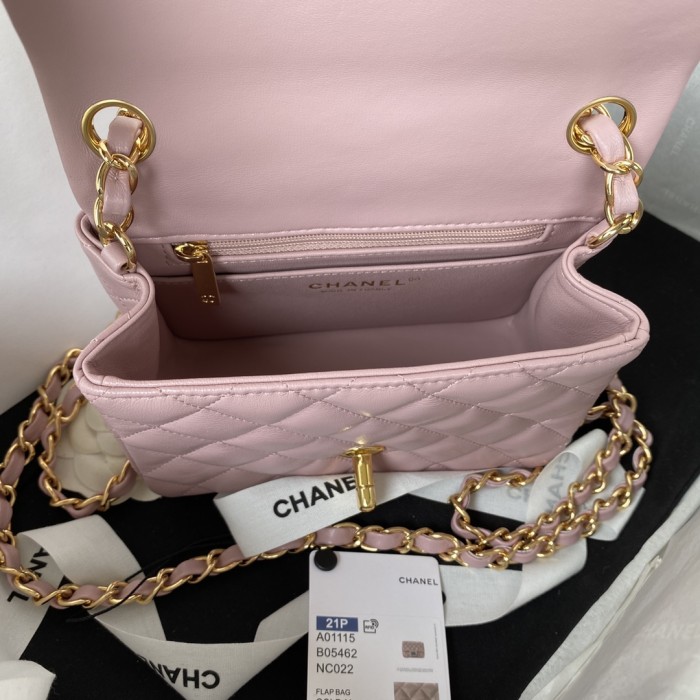 Handbag Chanel size 17 cm