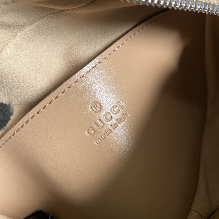 Handbag Gucci 634936 size 18*12*6 cm