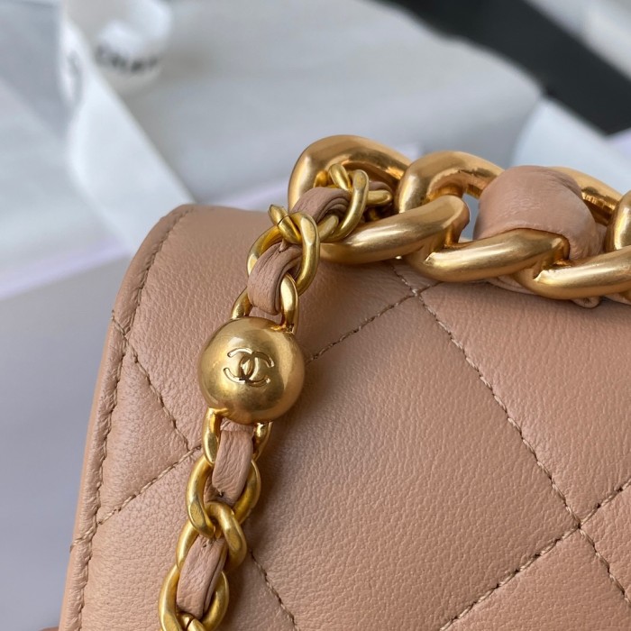 Handbag Chanel AS3011 size 21x13x7 cm