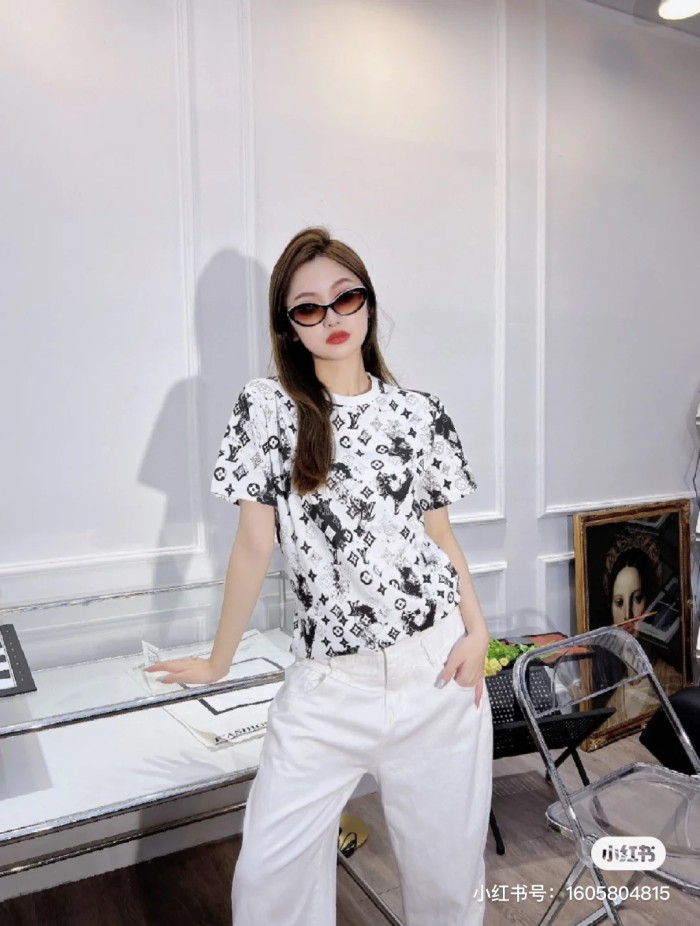 Clothes Louis Vuitton 48