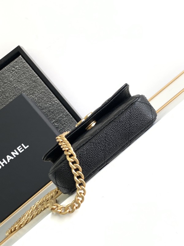 Handbag Chanel size 12.5 9 4.5 cm