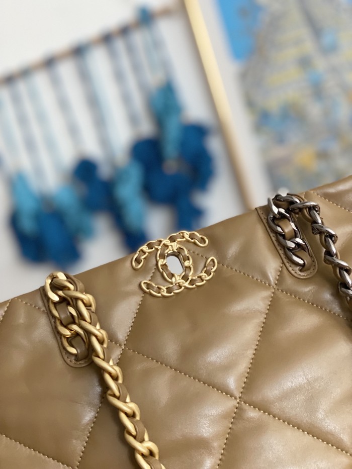 Handbag Chanel AS3660 size 24*41*10.5 cm