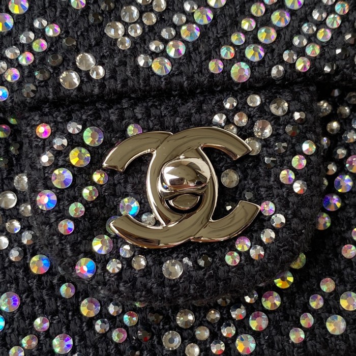 Handbag Chanel size 20 cm