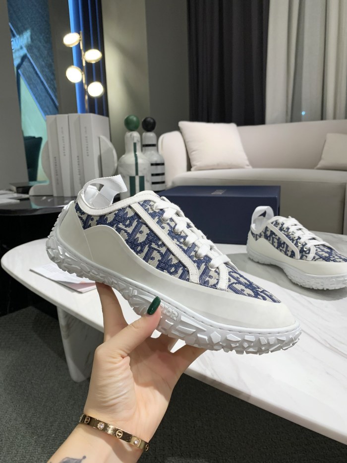 Dior B28 Low-Top Oblique Jacquard and Rubber Sneaker 8