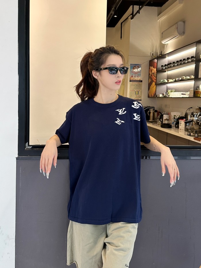 Clothes Louis Vuitton 430