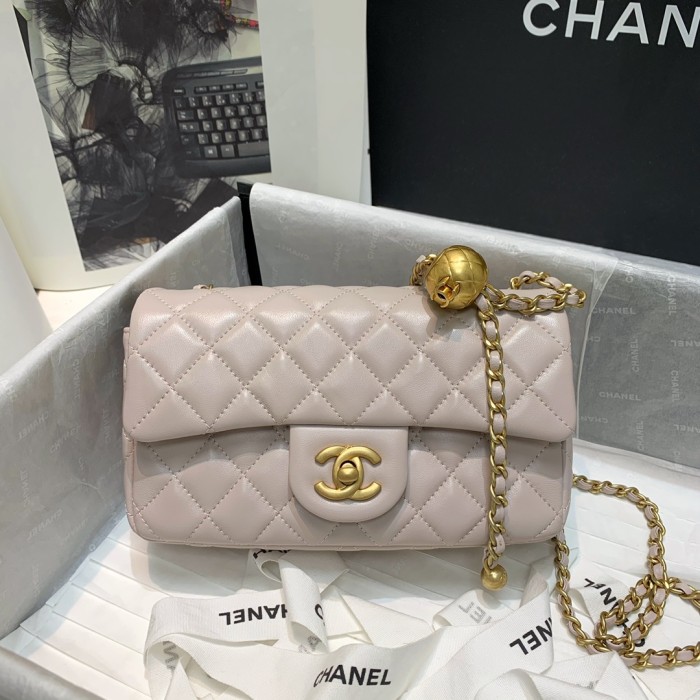 Handbag Chanel 1787 size 20 cm