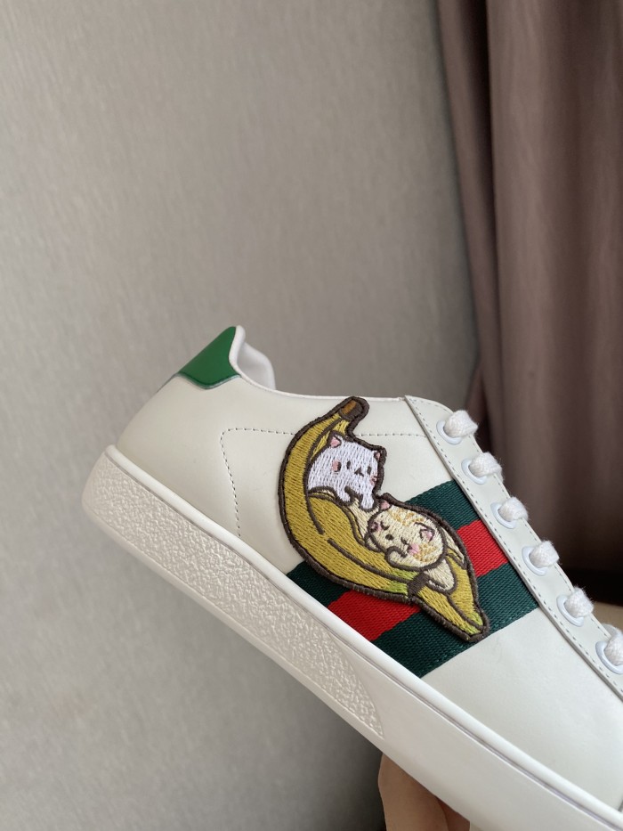 Gucci Women's Ace sneaker with bee sneaker 4
