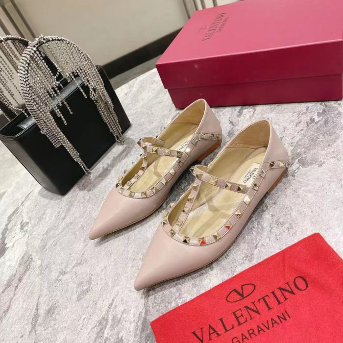 VALENTINO GARAVANI Roman Stud WOMEN 15