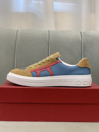 Salvatore Ferragamo Gancini Sneaker 17