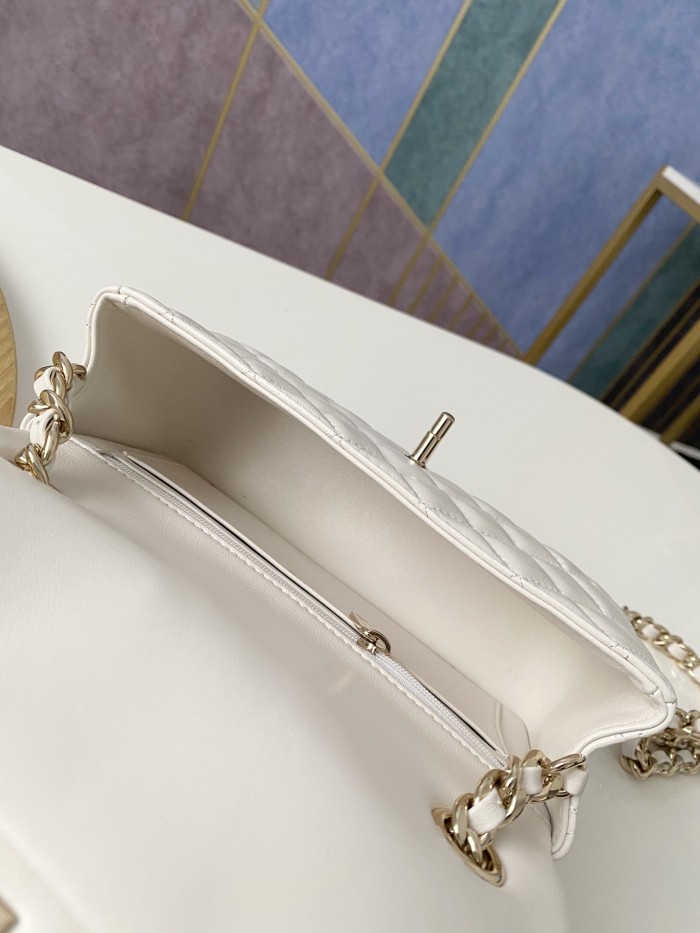 Handbag Chanel AS2326 size 20 cm