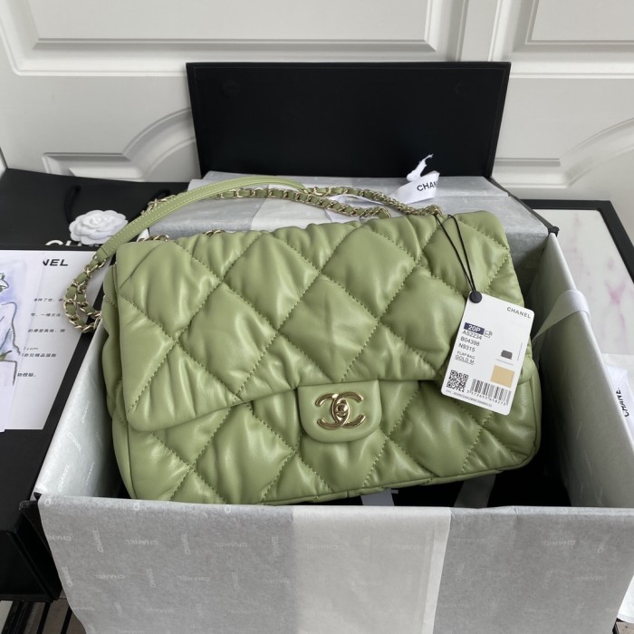 Handbag Chanel AS2234 size 20×29.5×12.5 cm