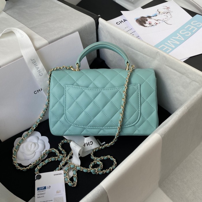 Handbag Chanel AS2431 size 20x12x6 cm