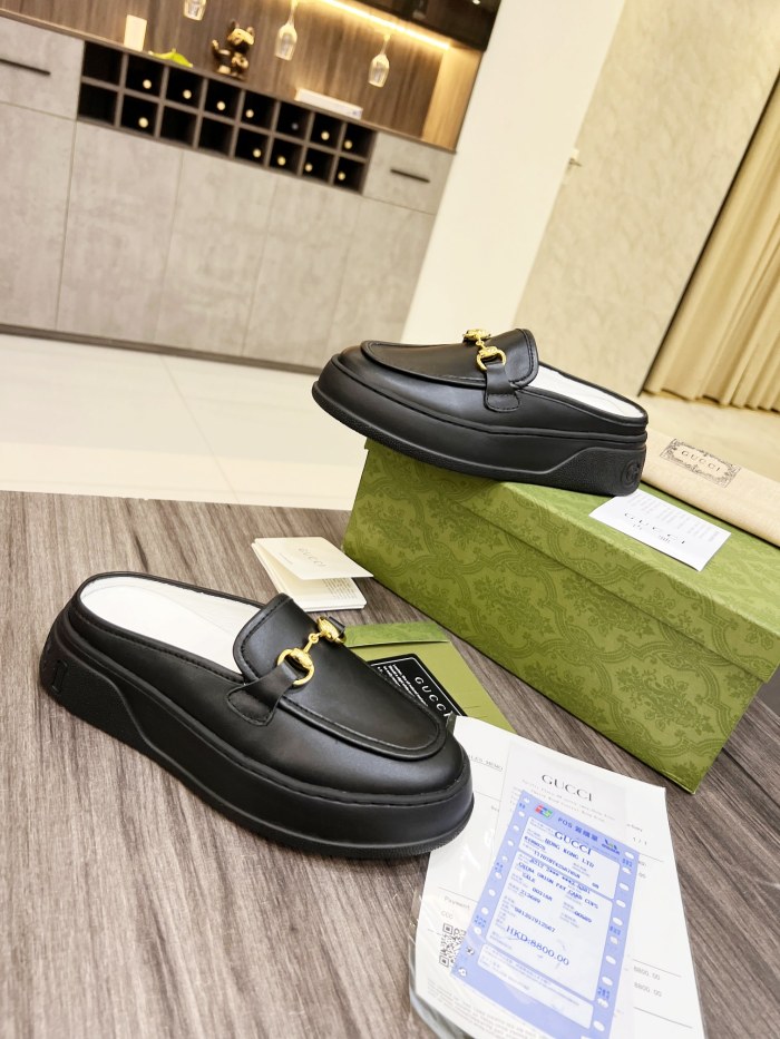 Gucci Women's WOMEN 6