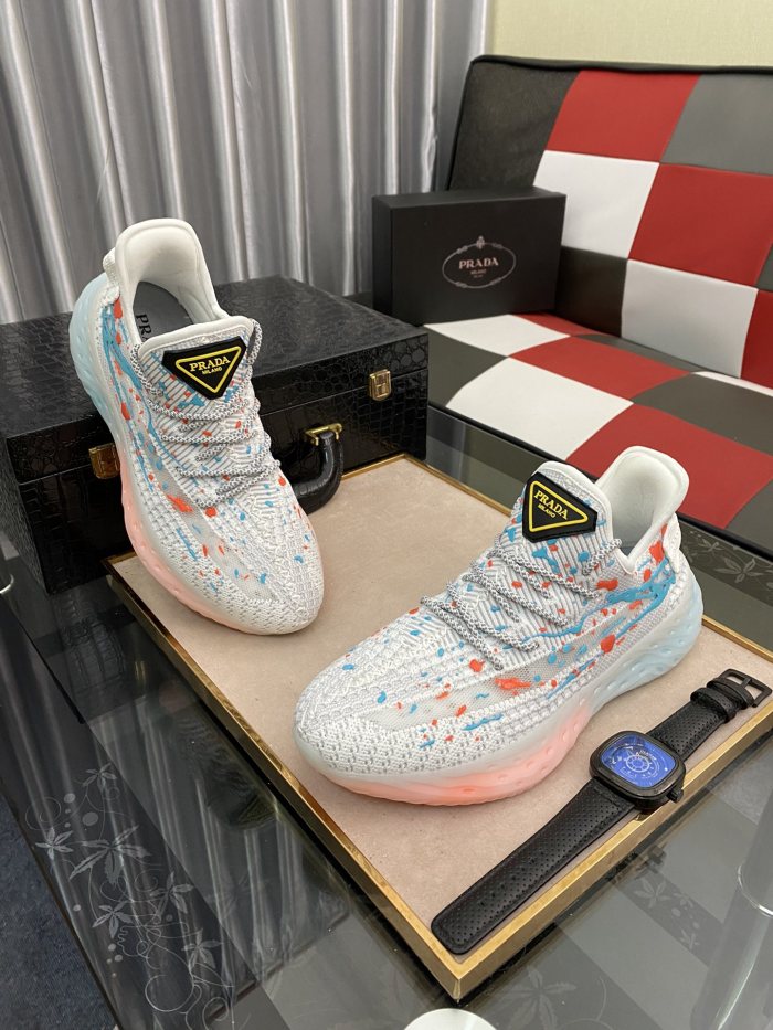 Prada Low Top sneaker 16