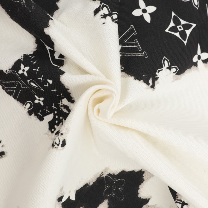 Clothes Louis Vuitton 375