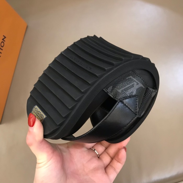 Louis Vuitton Slipper 46